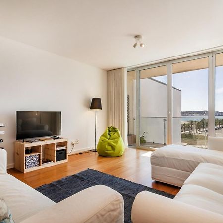 Guestready - Alges Apt With Stunning Rooftop Pool Algés Exterior foto