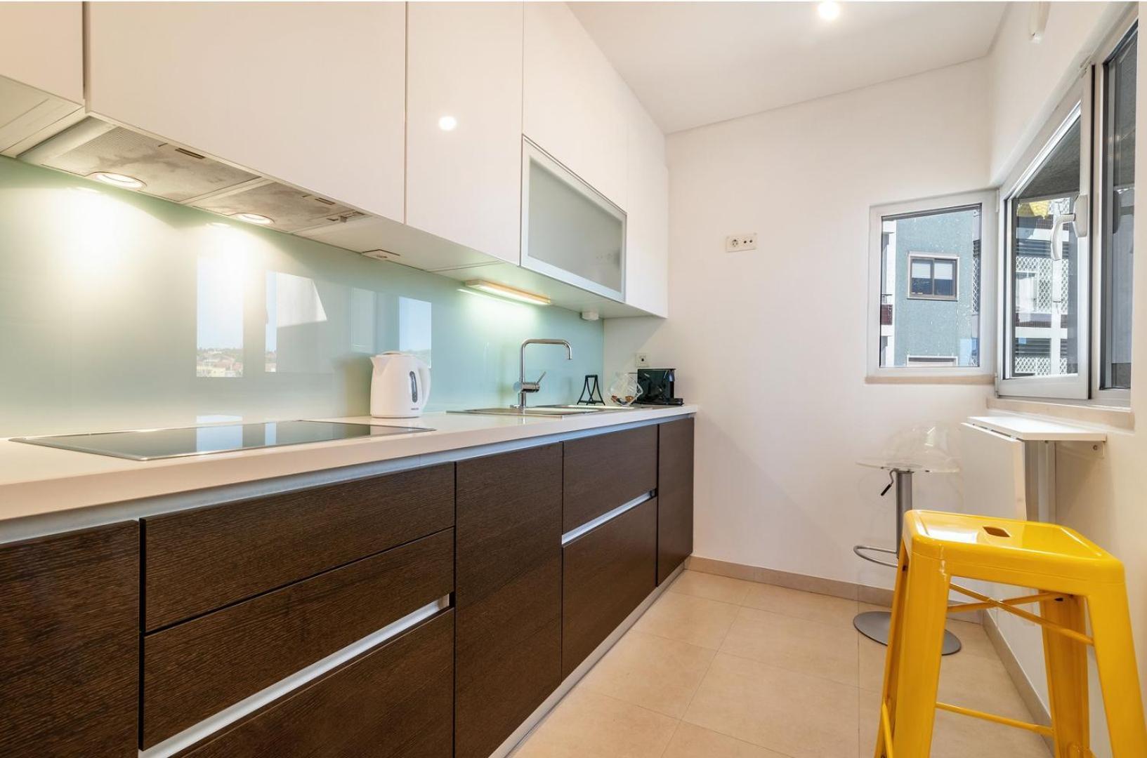 Guestready - Alges Apt With Stunning Rooftop Pool Algés Exterior foto